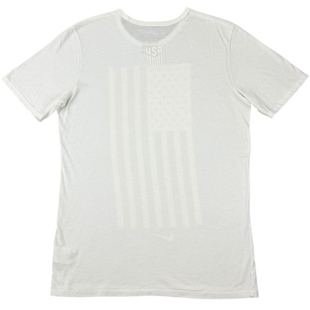 Nike Dri Fit Men's Large White Team USA Soccer Crest Flag‎ Athletic Cut T-Shirt